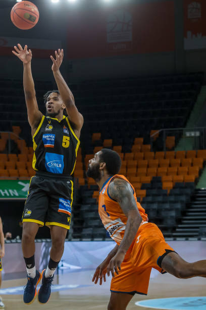 却意外在这 却意外在这